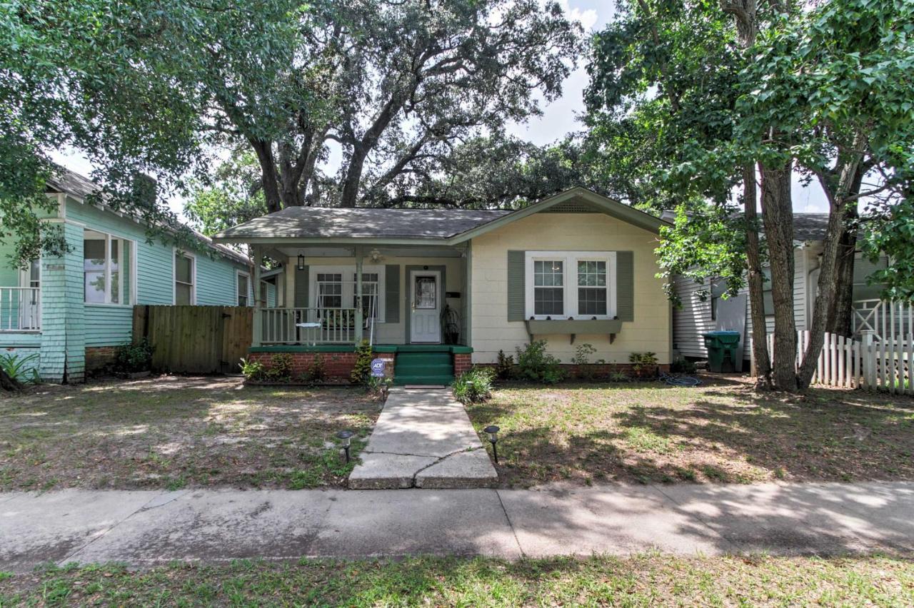 Cozy Gulfport Home Walk To Beach, Marina And Casino Exterior photo